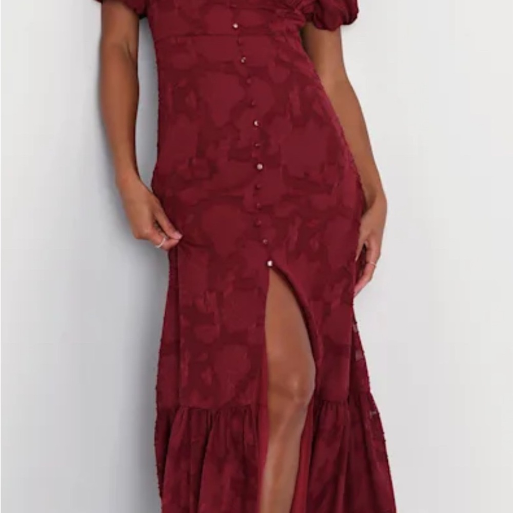 Lulu's Burgundy Floral Jacquard Maxi Dress